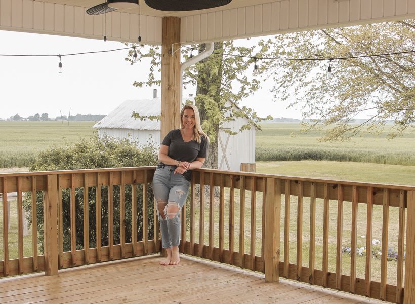 Interior decorator and home blogger Liz Fourez shares everything you need to know about staining a deck from prep to finish!