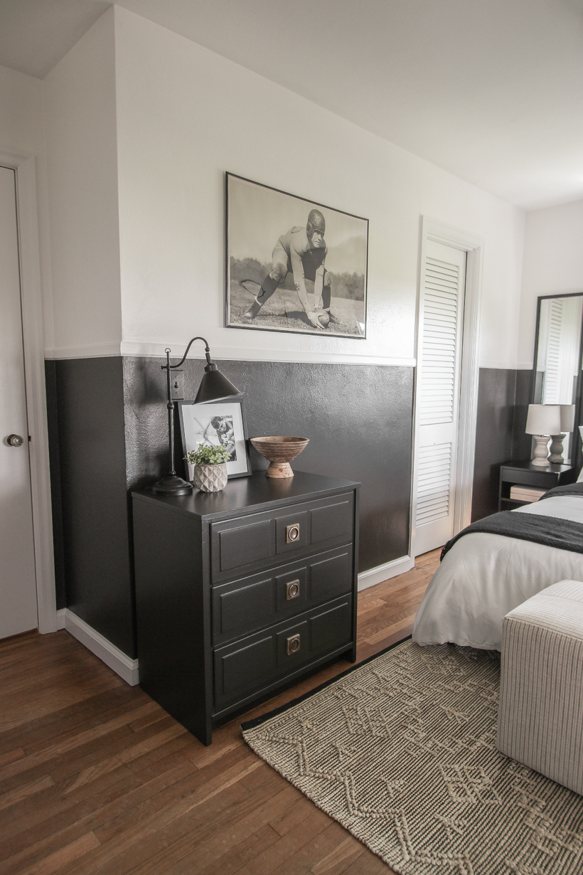 Interior decorator and home blogger Liz Fourez reveals a moody, modern bedroom makeover for her teenage son!