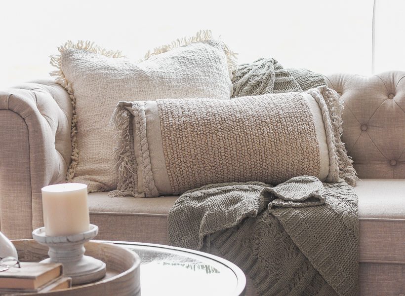 The Simple Pillow Formula for Your Sofa! Unsure how many, what size, and what kind of pillows should go on your sofa? Check out my simple formula for a perfectly styled sofa!